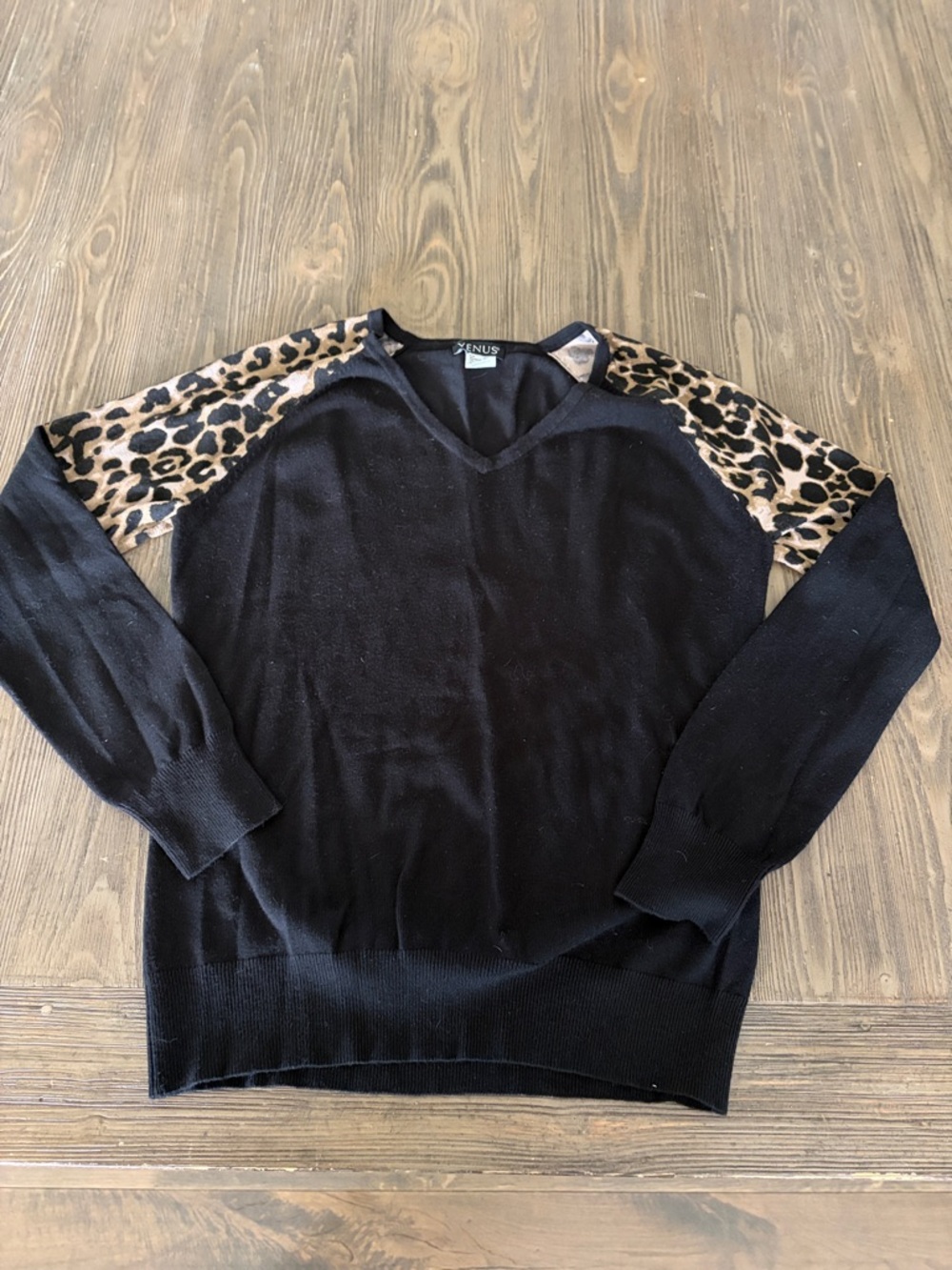 VENUS Black V-Neck Sweater with Leopard Print Shoulders